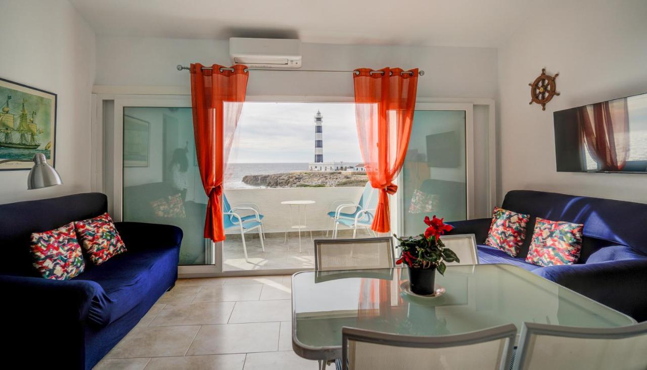 Vista Faro-Apartamento Con Balcon Que Mira Al Mar Cala' en Bosch Bagian luar foto